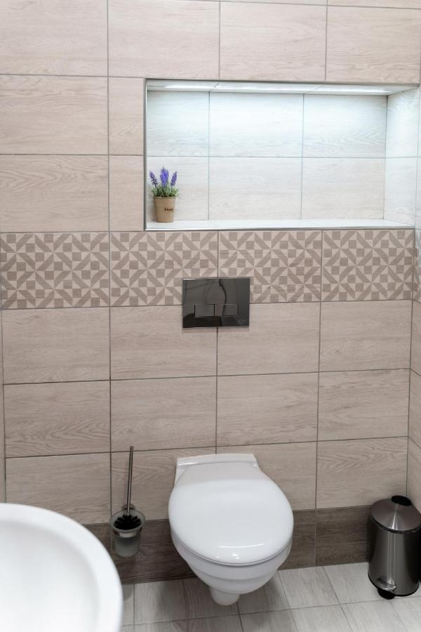 Guest Rooms Asenevtsi City Center Veliko Tarnovo Exterior foto